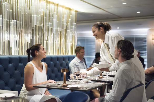 Crystal River Cruises Crystal Espirit Interior YachtClub_Diners.jpg